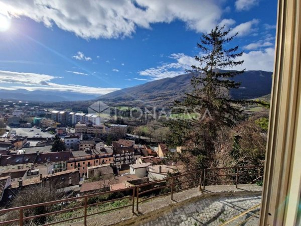 casa semindipendente in vendita a Castel di Sangro