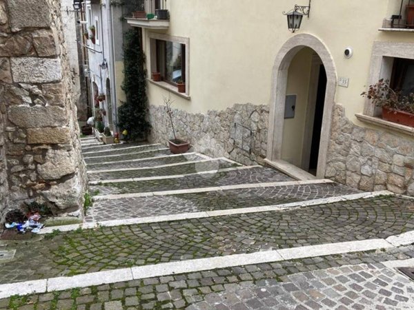 appartamento in vendita a Castel di Sangro