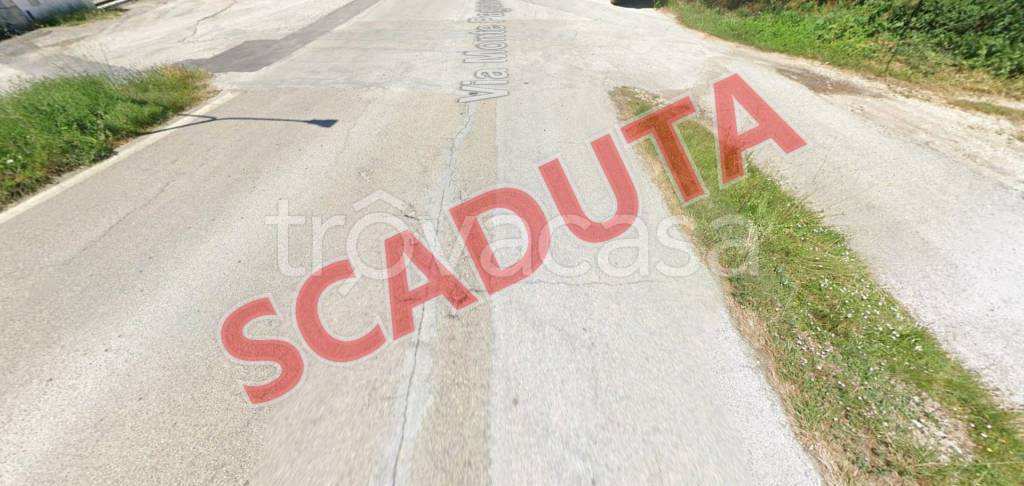 casa indipendente in vendita a Castel di Sangro