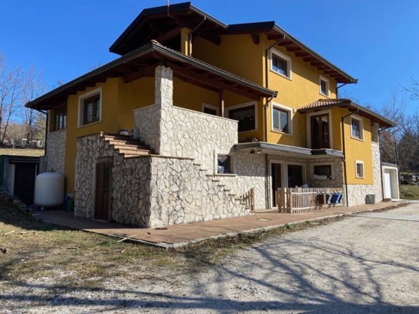 appartamento in vendita a Castel di Sangro