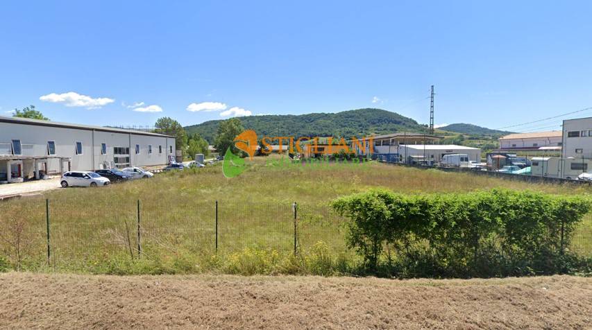 terreno edificabile in vendita a Castel di Sangro