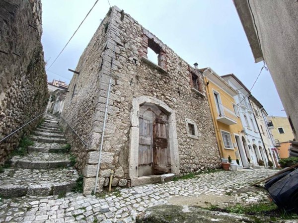 appartamento in vendita a Castel di Sangro
