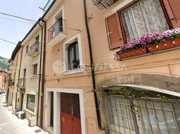 appartamento in vendita a Castel di Sangro