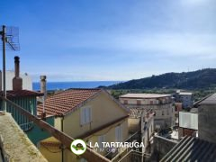 casa indipendente in vendita a Castellafiume