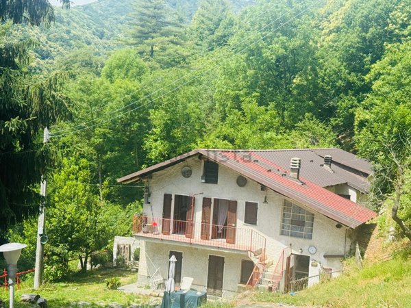 casa indipendente in vendita a Monasterolo Casotto