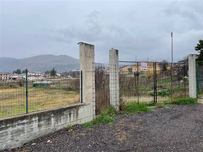 terreno edificabile in vendita a Celano
