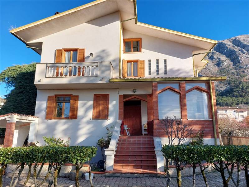 villa in vendita a Celano