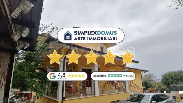 casa indipendente in vendita a Cerchio