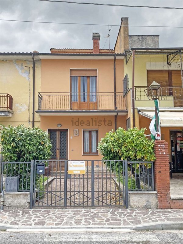 appartamento in vendita a Civita d'Antino