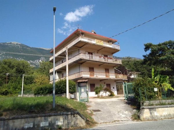 appartamento in vendita a Civita d'Antino