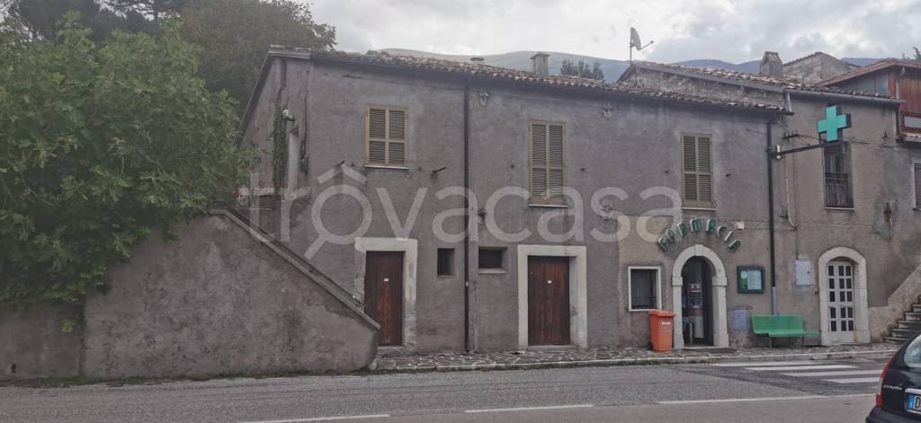 appartamento in vendita a Civita d'Antino in zona Civita d'Antino Scalo
