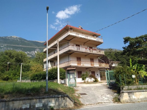appartamento in vendita a Civita d'Antino