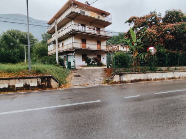 appartamento in vendita a Civita d'Antino