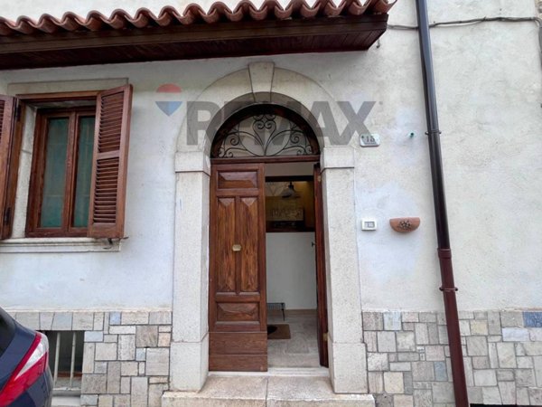 casa indipendente in vendita a Civitella Alfedena