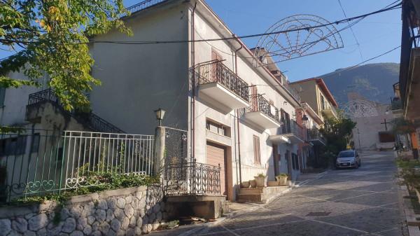 appartamento in vendita a Civitella Roveto