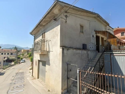 appartamento in vendita a Civitella Roveto