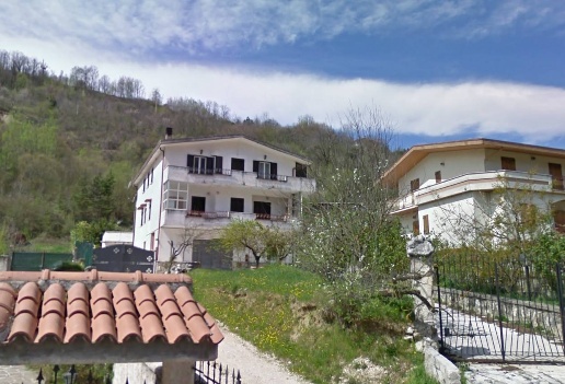 appartamento in vendita a Civitella Roveto