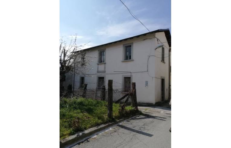casa indipendente in vendita a Collarmele