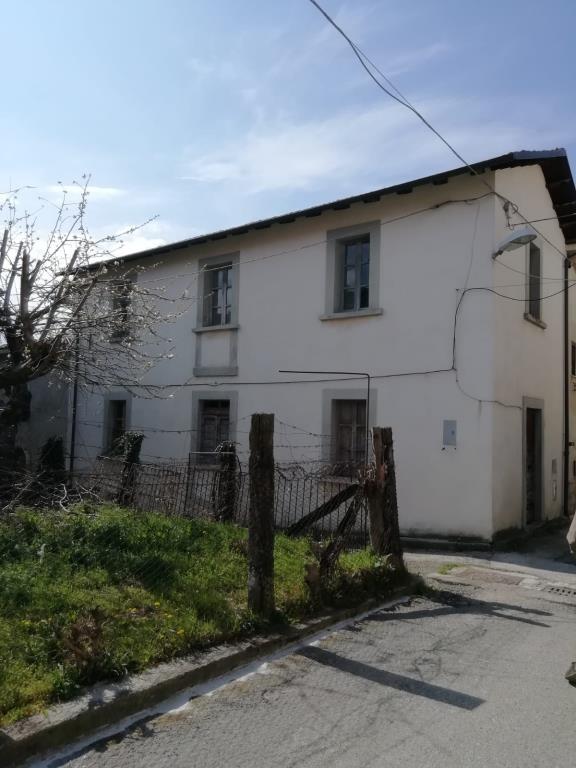 casa indipendente in vendita a Collarmele