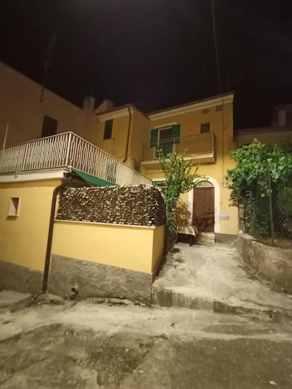 appartamento in vendita a Corfinio