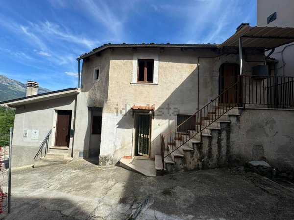 appartamento in vendita a Corfinio