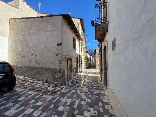 appartamento in vendita a Corfinio