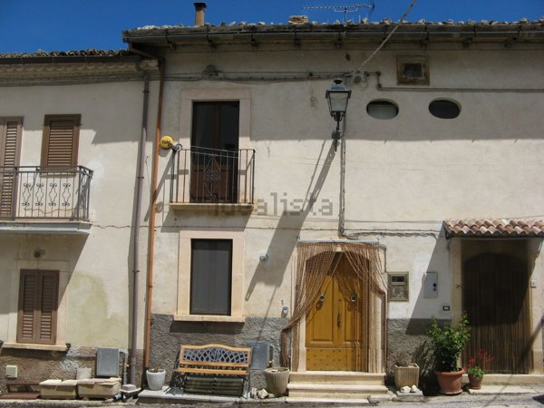 appartamento in vendita a Fagnano Alto