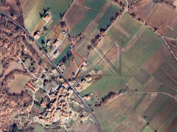 terreno edificabile in vendita a Fagnano Alto in zona Pedicciano