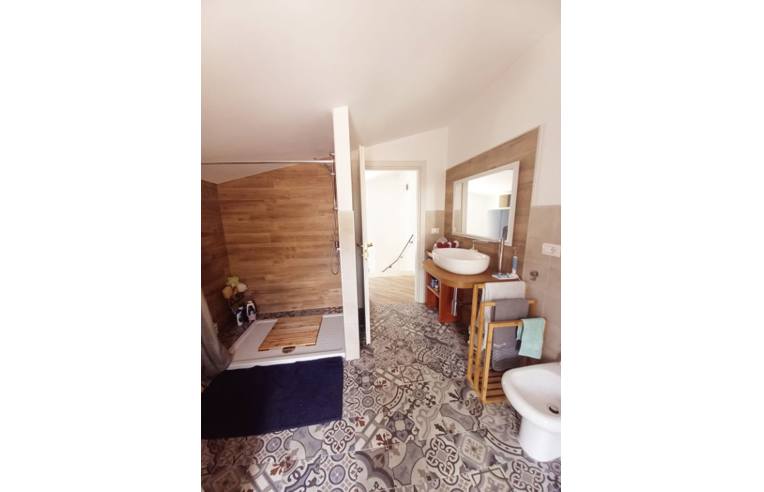 casa indipendente in vendita a Fagnano Alto in zona Corbellino