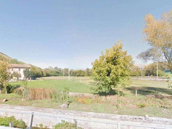 terreno agricolo in vendita a Fossa