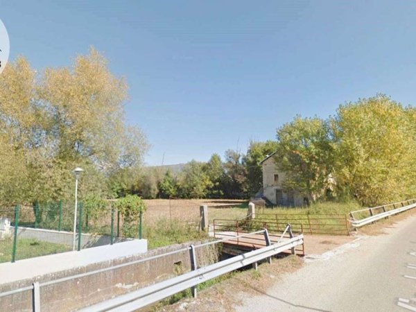terreno agricolo in vendita a Fossa