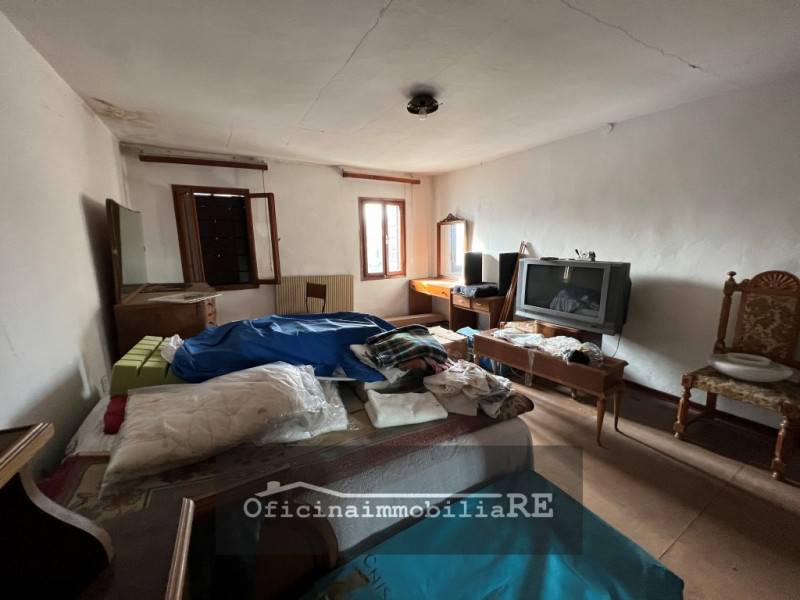 terreno edificabile in vendita a Fossa