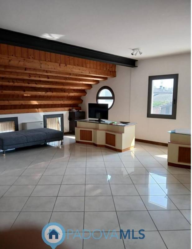 attico in vendita a Fossa