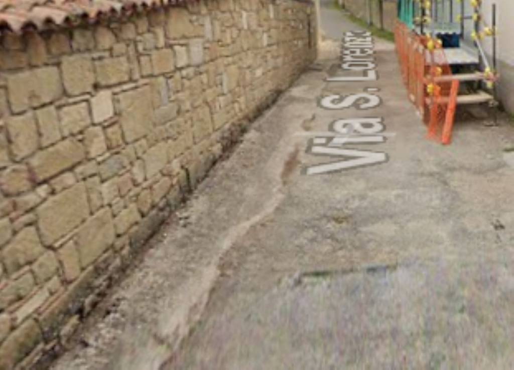 terreno edificabile in vendita a Fossa