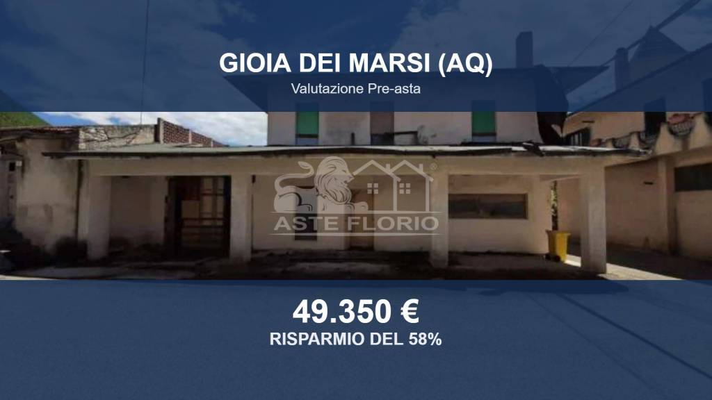 casa indipendente in vendita a Gioia dei Marsi