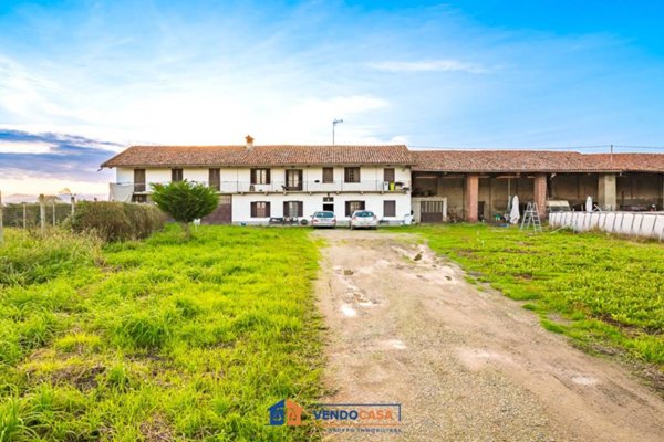 casa indipendente in vendita a Monasterolo di Savigliano