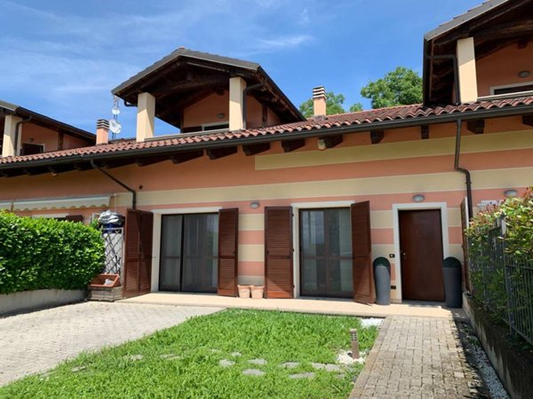 casa indipendente in vendita a Monasterolo di Savigliano