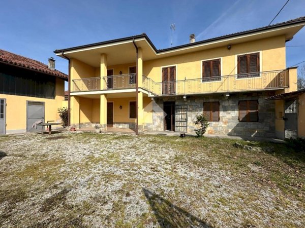 casa indipendente in vendita a Monasterolo di Savigliano