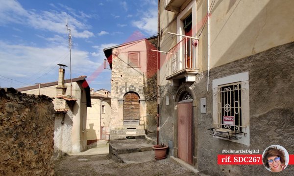 pentavano in vendita ad Introdacqua