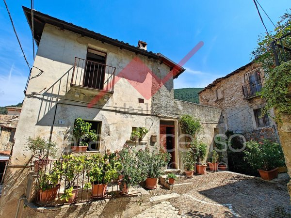 appartamento in vendita ad Introdacqua