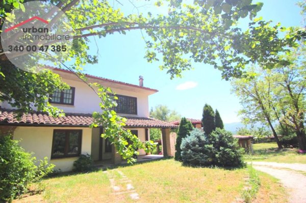 casa indipendente in vendita a L'Aquila in zona Pettino