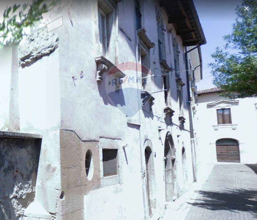 appartamento in vendita a L'Aquila in zona Centro Città
