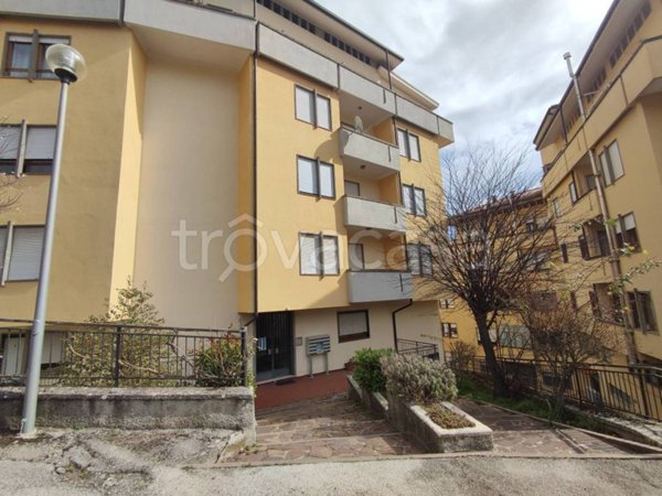 appartamento in vendita a L'Aquila in zona Centro Città