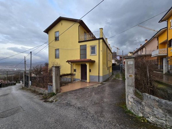 appartamento in vendita a L'Aquila in zona San Benedetto
