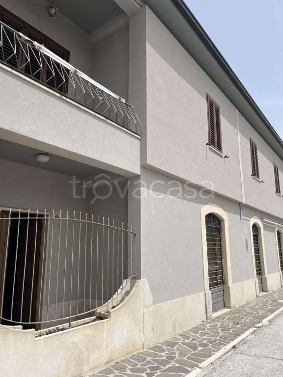 casa indipendente in vendita a L'Aquila in zona Coppito
