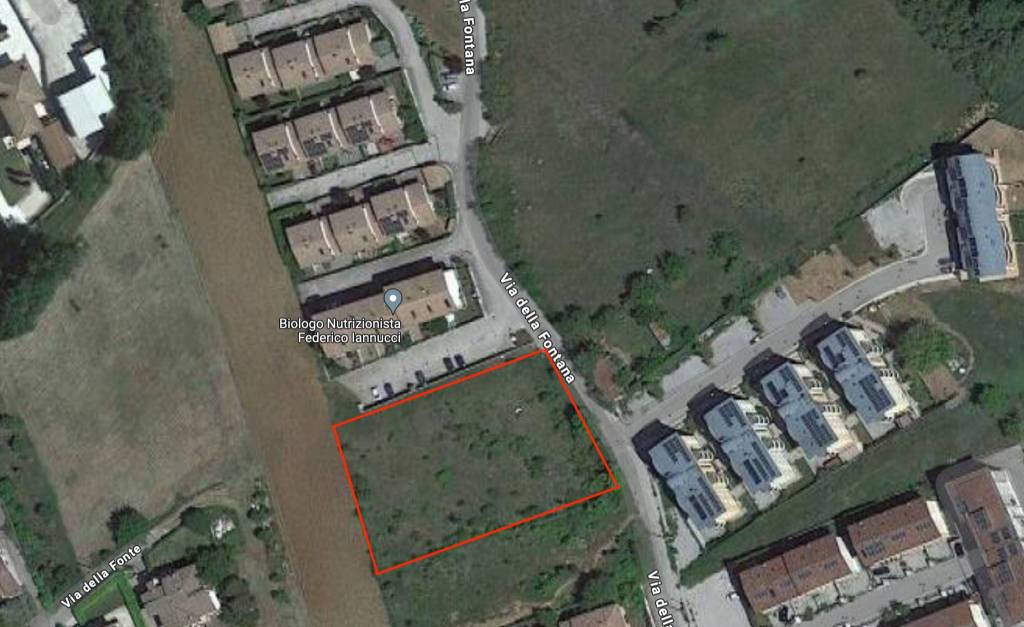 terreno edificabile in vendita a L'Aquila in zona Genzano