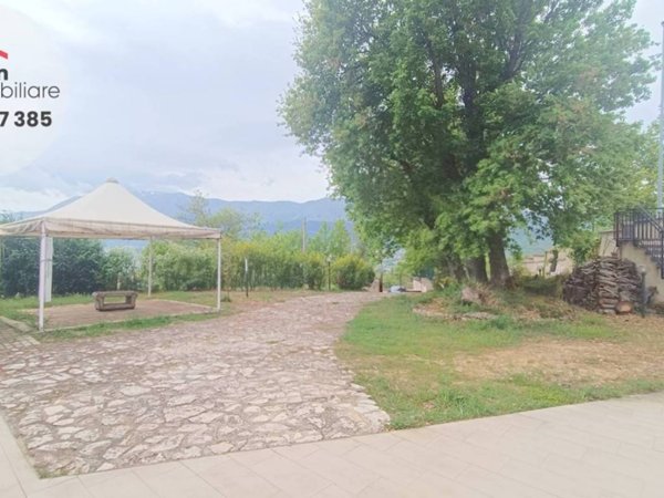 appartamento in vendita a L'Aquila in zona Palombara