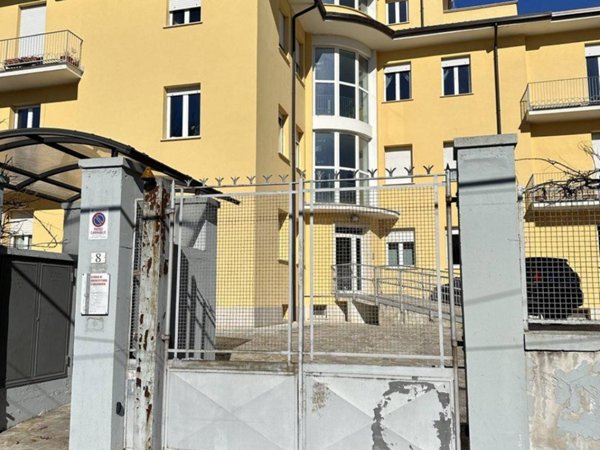 appartamento in vendita a L'Aquila in zona Centro Città