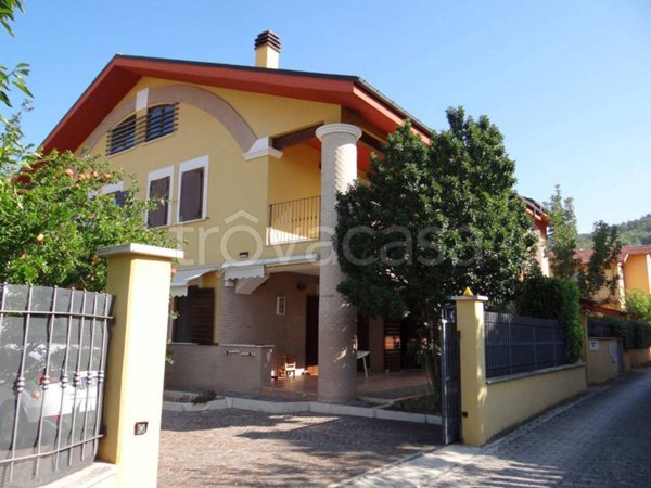 appartamento in vendita a L'Aquila in zona Paganica