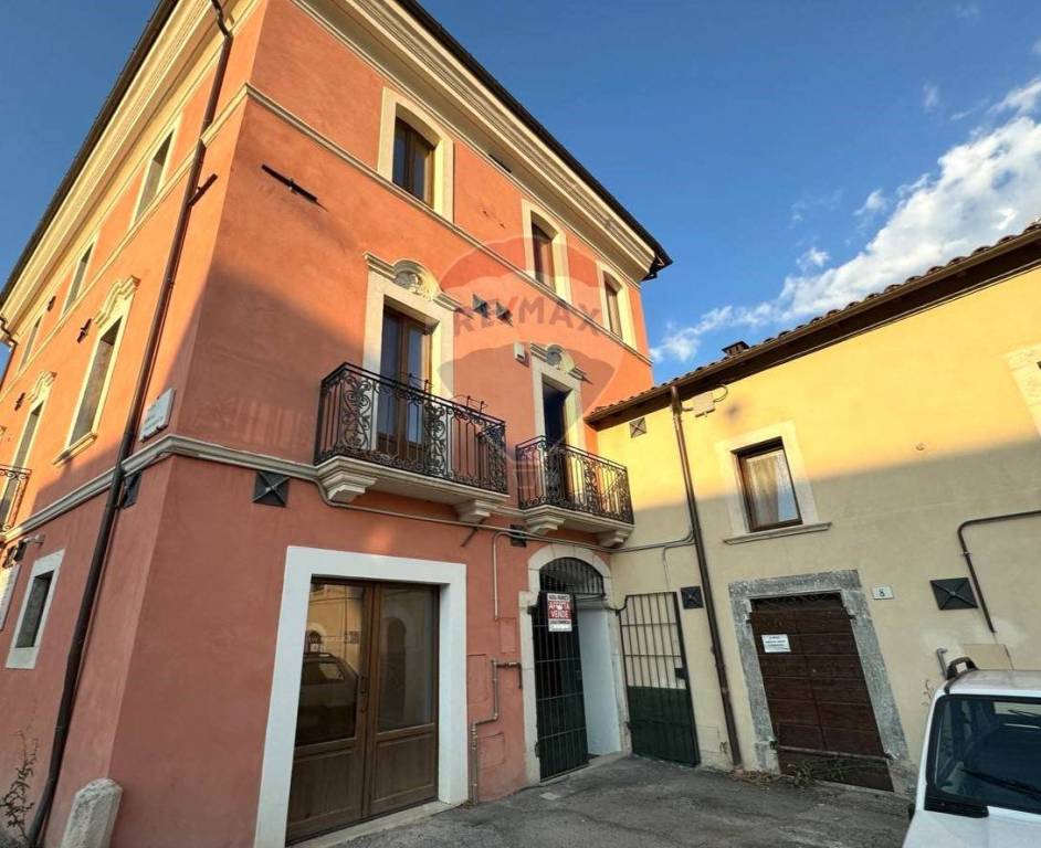 appartamento in vendita a L'Aquila in zona Paganica